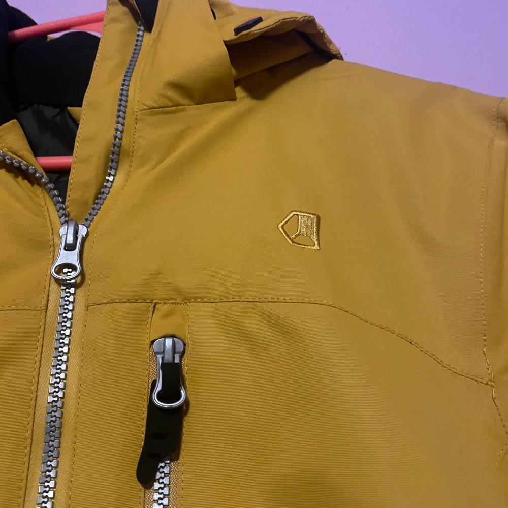 Kids snow jacket